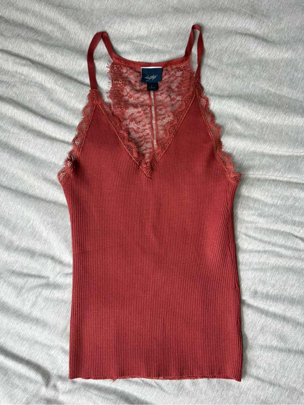 Daytrip Rust Red Lace-Back Ribbed Cami - Picture 1 of 3